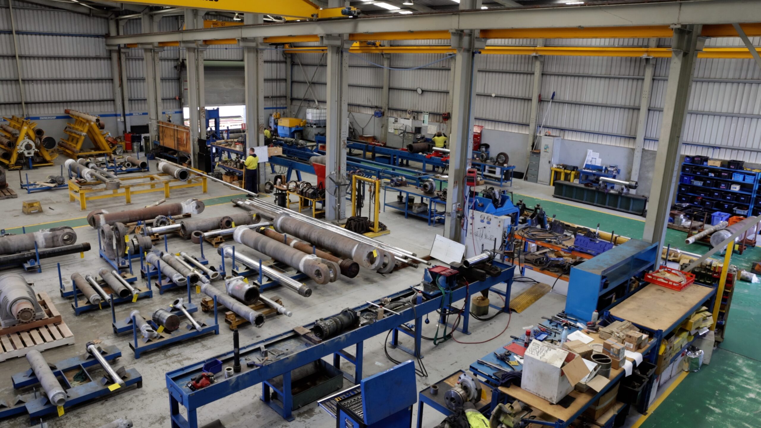 Custom-Hydraulic-Cylinder-Manufacturing