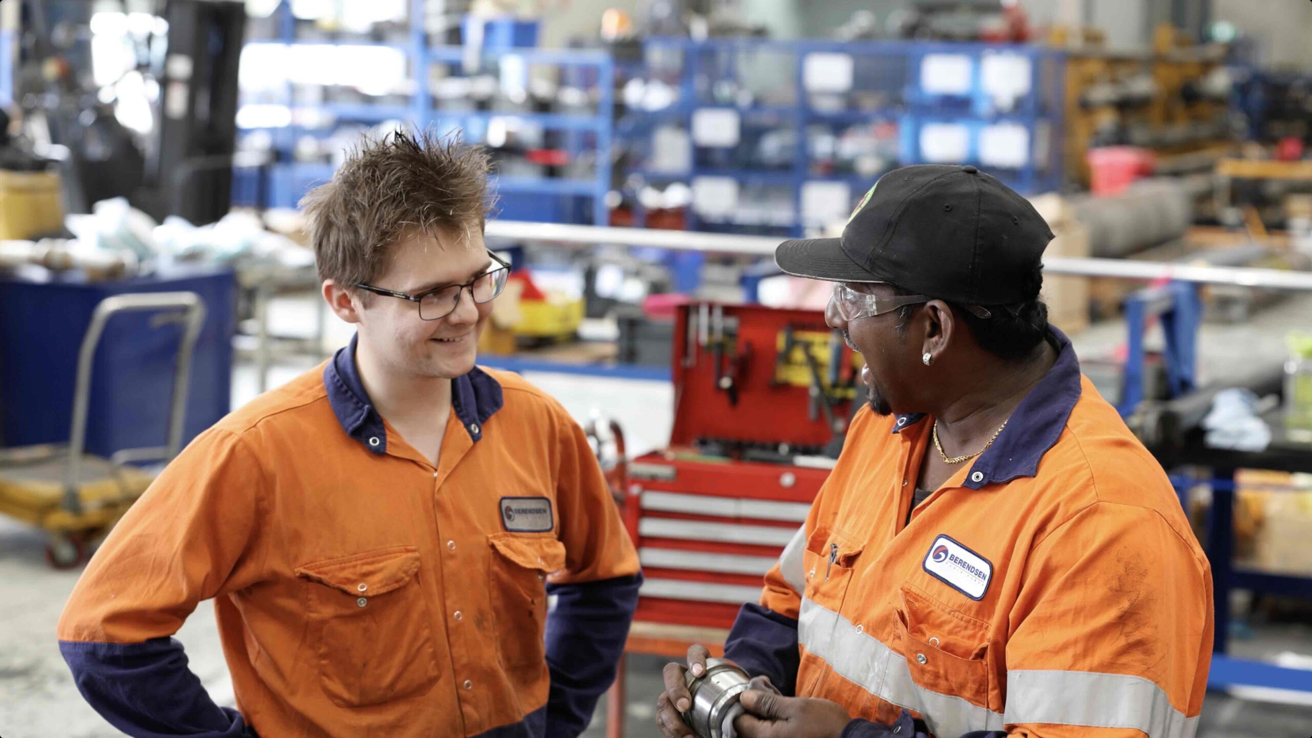 Custom-Hydraulic-Cylinder-Manufacturing